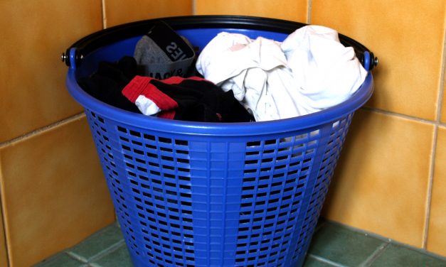 Szennyesruha-játék